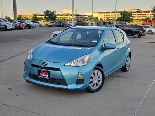 Summer Rain Metallic 2012 Toyota Prius c One