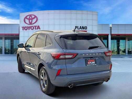 Vapor Blue Metallic 2024 Ford Escape ST-Line