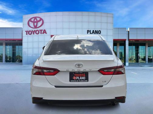 Ice Cap 2023 Toyota Camry LE