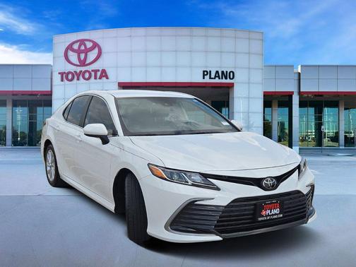 Ice Cap 2023 Toyota Camry LE