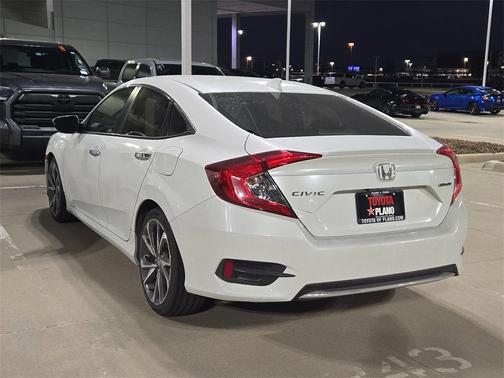 2019 Honda Civic Touring