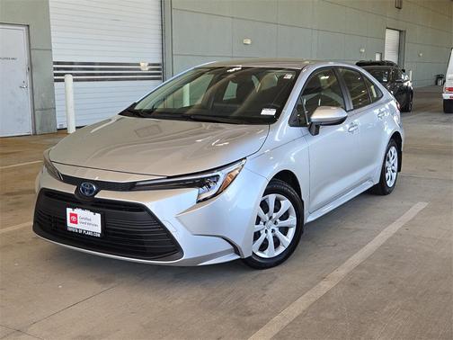 2025 Toyota Corolla Hybrid LE
