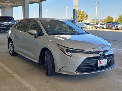 2025 Toyota Corolla Hybrid LE