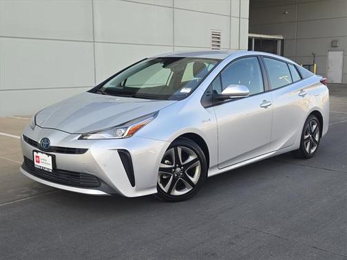 2021 Toyota Prius L