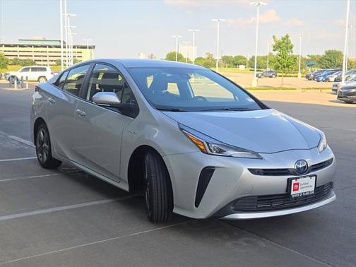 2021 Toyota Prius L