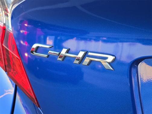 2020 Toyota C-HR LE