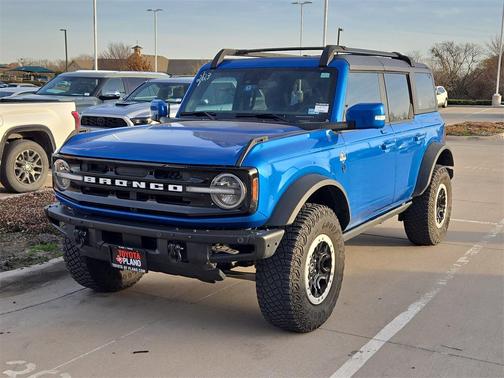 2023 Ford Bronco Outer Banks