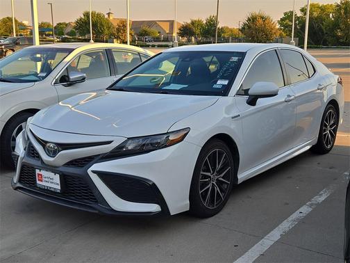 2021 Toyota Camry SE