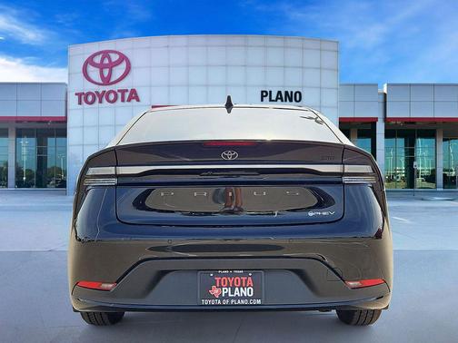 Midnight Black Metallic 2026 Toyota Prius Plug-In Hybrid SE