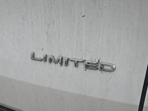 2024 Toyota Grand Highlander Hybrid Limited MAX