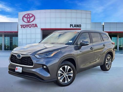 2024 Toyota Highlander Hybrid XLE
