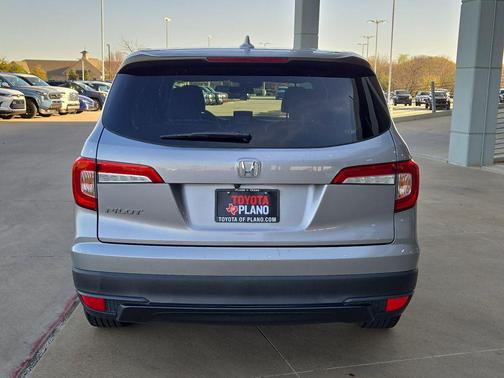 2020 Honda Pilot 2WD LX