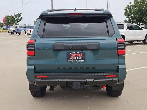 Everest 2026 Toyota 4Runner TRD Off Road Premium