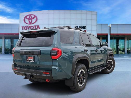 Everest 2026 Toyota 4Runner TRD Off Road Premium