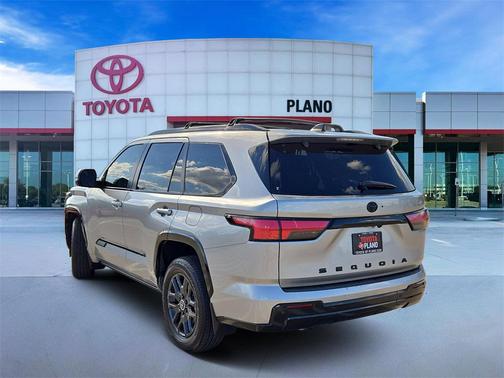 2024 Toyota Sequoia Platinum