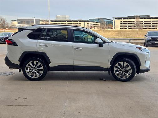 2019 Toyota RAV4 Limited