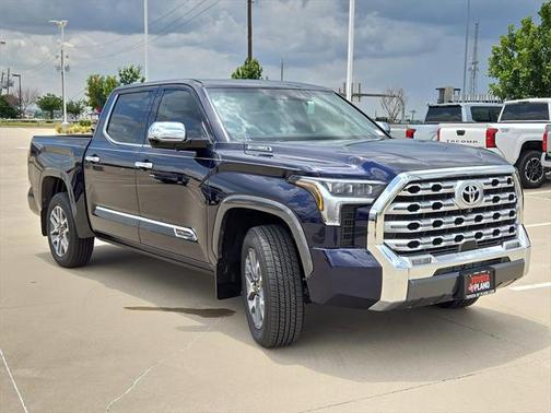 2025 Toyota Tundra Hybrid 1794 Edition