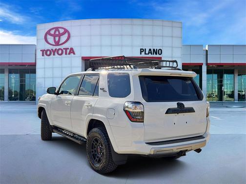2023 Toyota 4Runner TRD Off Road