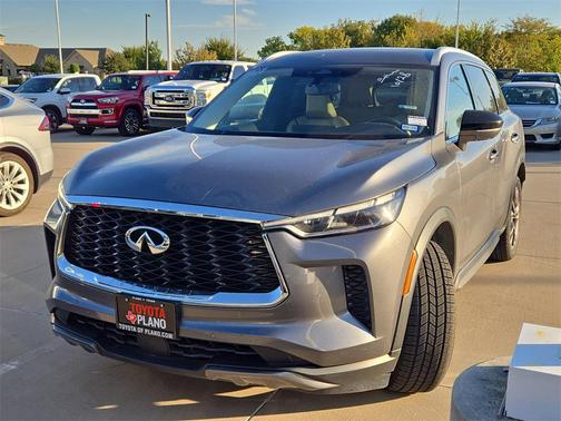 2022 INFINITI QX60 Luxe