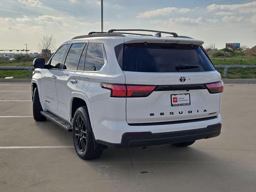 2025 Toyota Sequoia SR5