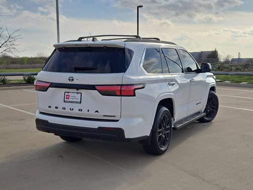 2025 Toyota Sequoia SR5