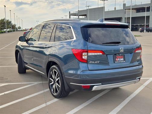 2021 Honda Pilot AWD Elite