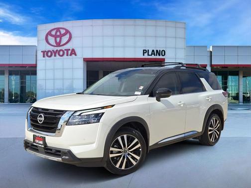 2024 Nissan Pathfinder Platinum FWD
