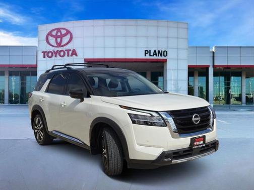 2024 Nissan Pathfinder Platinum FWD