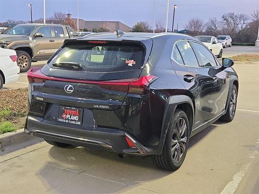 2021 Lexus UX 250h F Sport