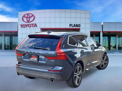 Denim Blue Metallic 2019 Volvo XC60 T5 Momentum