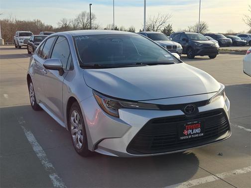 2024 Toyota Corolla LE