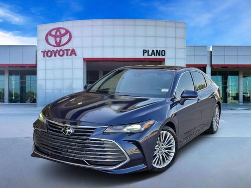 Parisian Night Pearl 2019 Toyota Avalon Limited