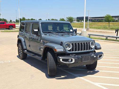 Anvil Clear Coat 2024 Jeep Wrangler 4-Door Sahara 4x4