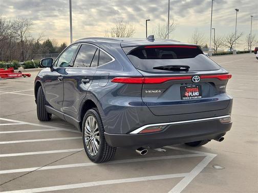 2023 Toyota Venza Limited