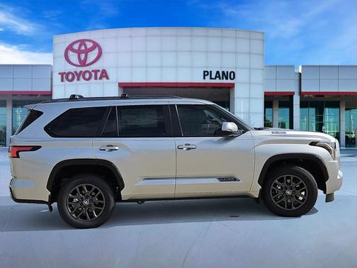 2025 Toyota Sequoia Platinum