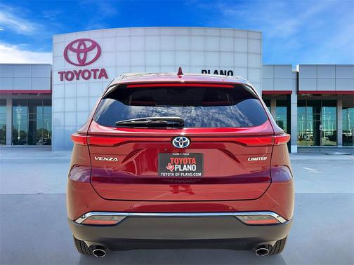2023 Toyota Venza Limited