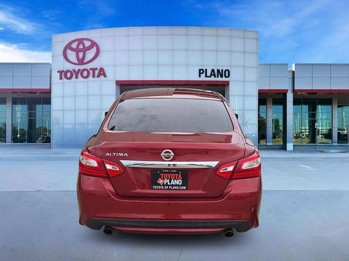 Cayenne Red 2017 Nissan Altima 2.5 S