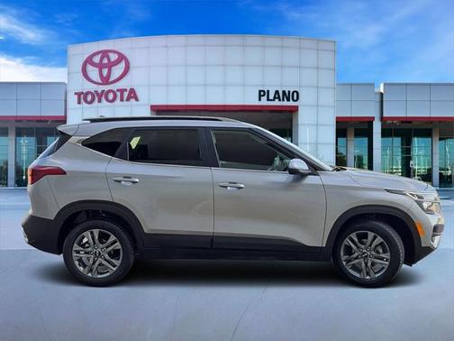 2021 Kia Seltos S