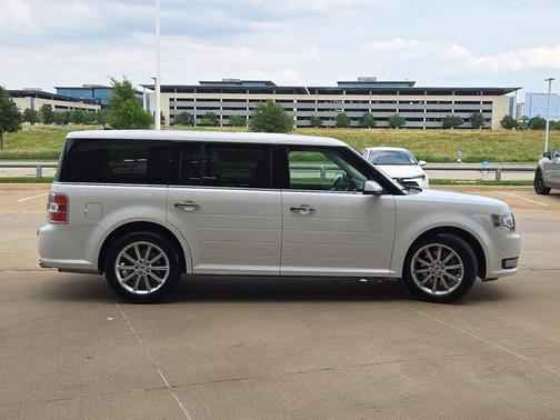 Oxford White 2018 Ford Flex Limited