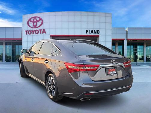 2016 Toyota Avalon XLE