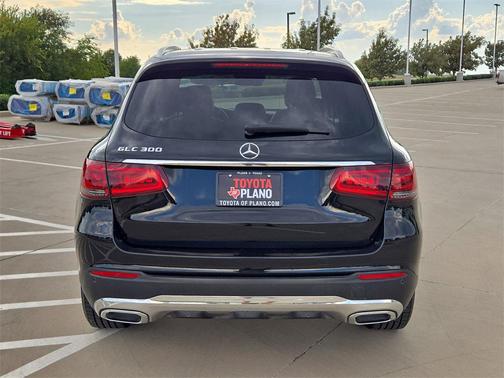 2021 Mercedes-Benz GLC 300 Base