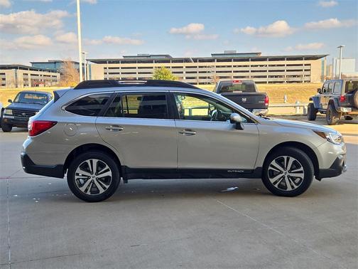 2019 Subaru Outback 3.6R Limited