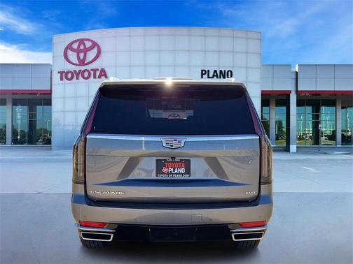 2021 Cadillac Escalade Luxury