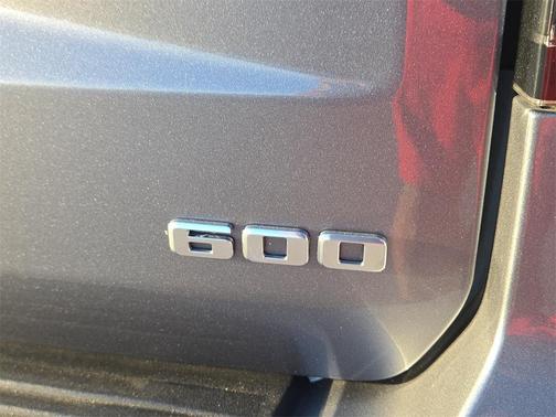 2021 Cadillac Escalade Luxury