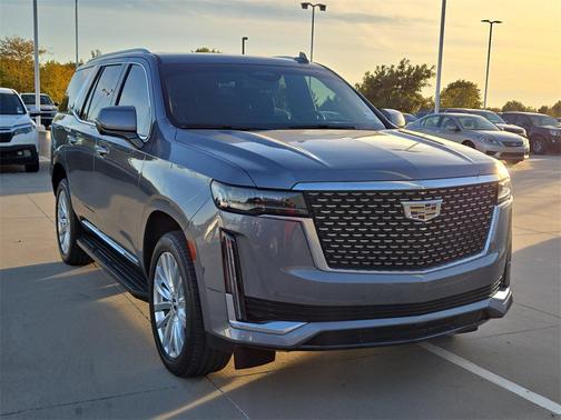 2021 Cadillac Escalade Luxury