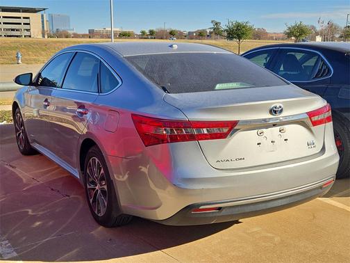 2016 Toyota Avalon Hybrid XLE Premium