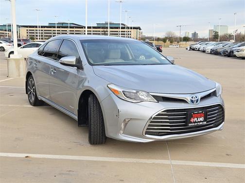 2016 Toyota Avalon Hybrid XLE Premium