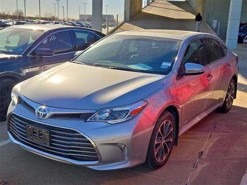 2016 Toyota Avalon Hybrid XLE Premium