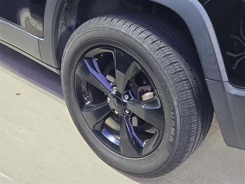 2020 Jeep Cherokee Altitude