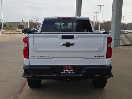 2024 Chevrolet Silverado 1500 ZR2